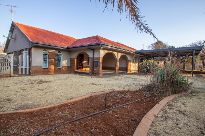 1 Bedroom Property for Sale in Die Bult North West